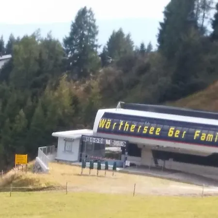 Almhaus Hofer * Treffen